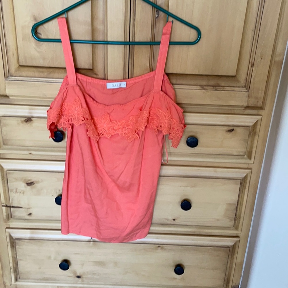 Oasis tank shot shirt